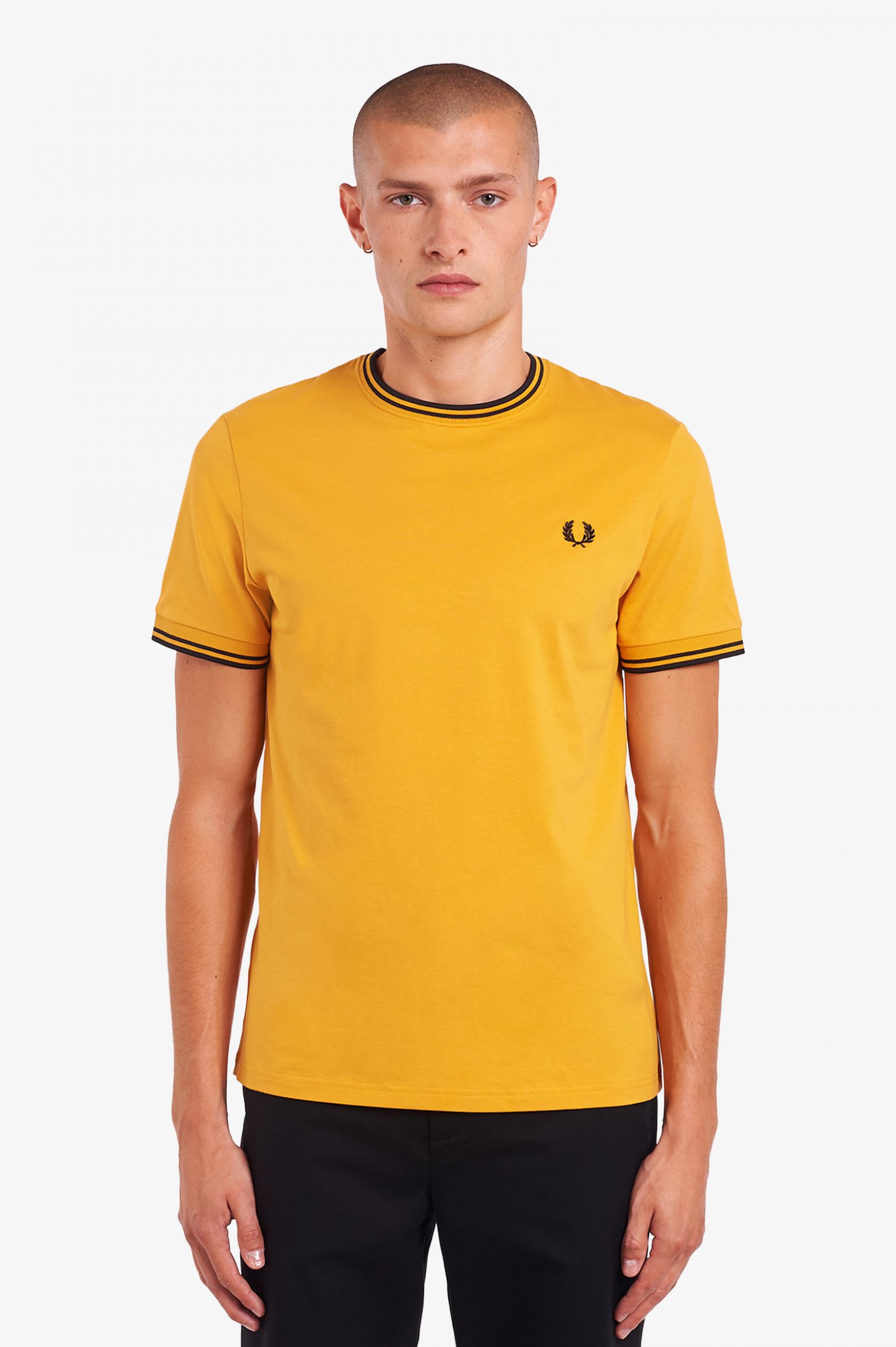 m1588 fred perry
