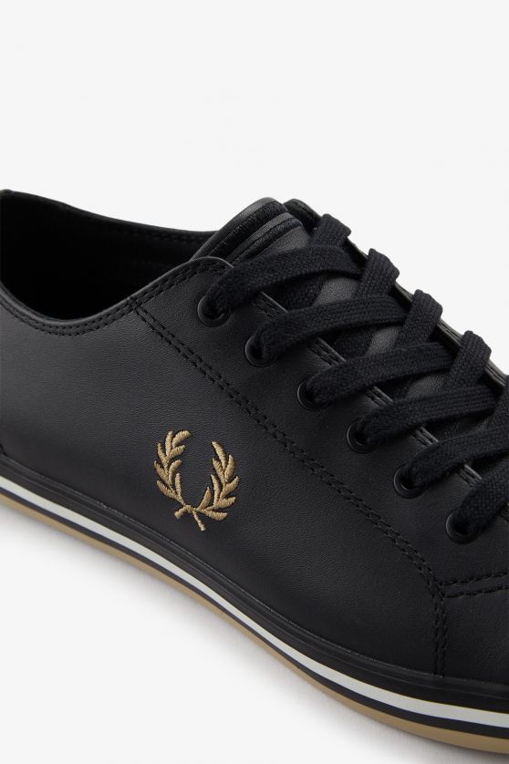 Fred Perry Black Leather Sneaker b2022102 