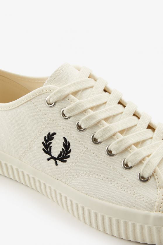 Low-Top Hughes