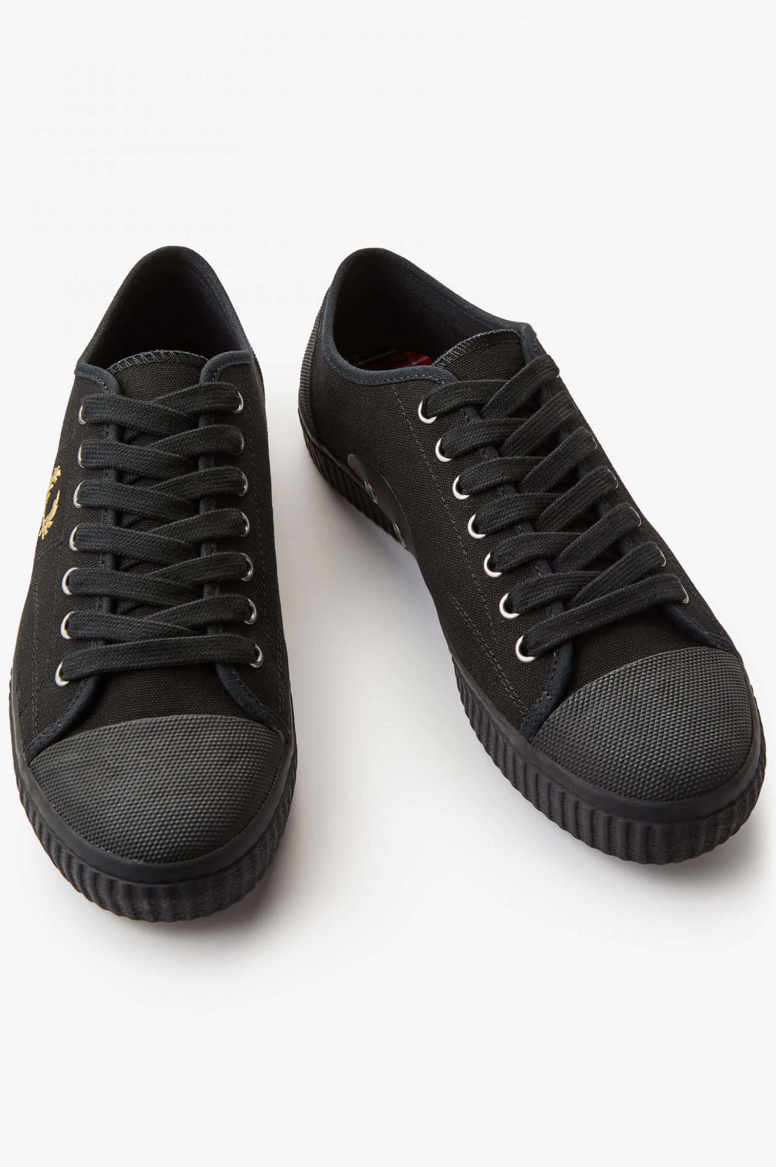 Hughes Low Canvas - Black / Champagne 