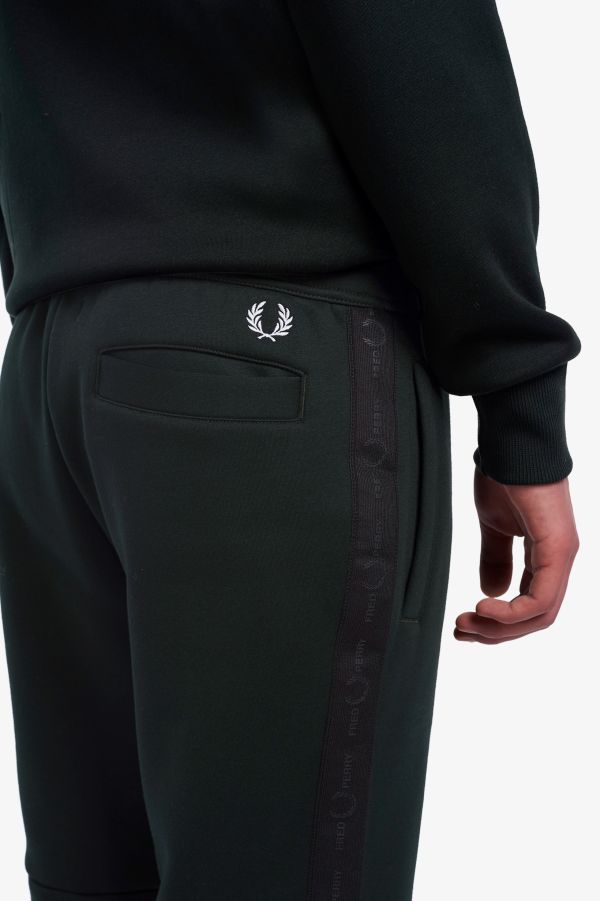 Pantalones de chándal con panel con cinta deportiva