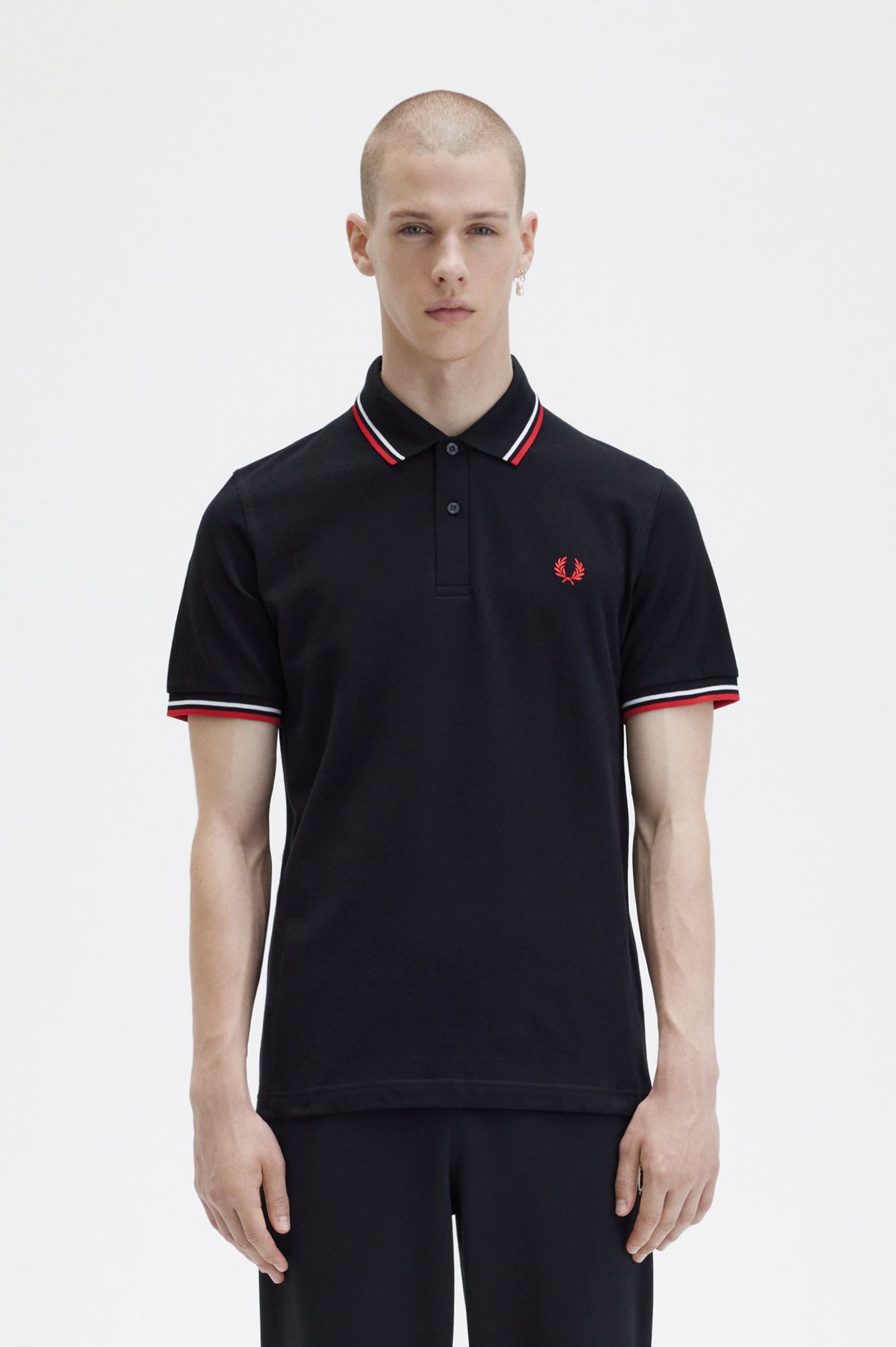 Amfibiekøretøjer sammentrækning Berolige M12 - Black / White / Bright Red | The Fred Perry Shirt | Men's Short &  Long Sleeve Polo Shirts | Fred Perry US