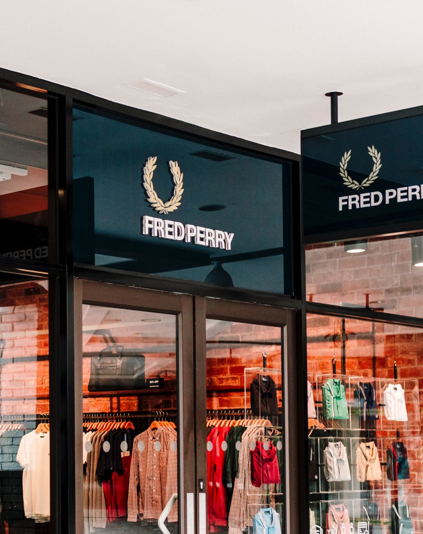 notificación Romance aceptable Fred Perry Cheshire Oaks | Fred Perry UK